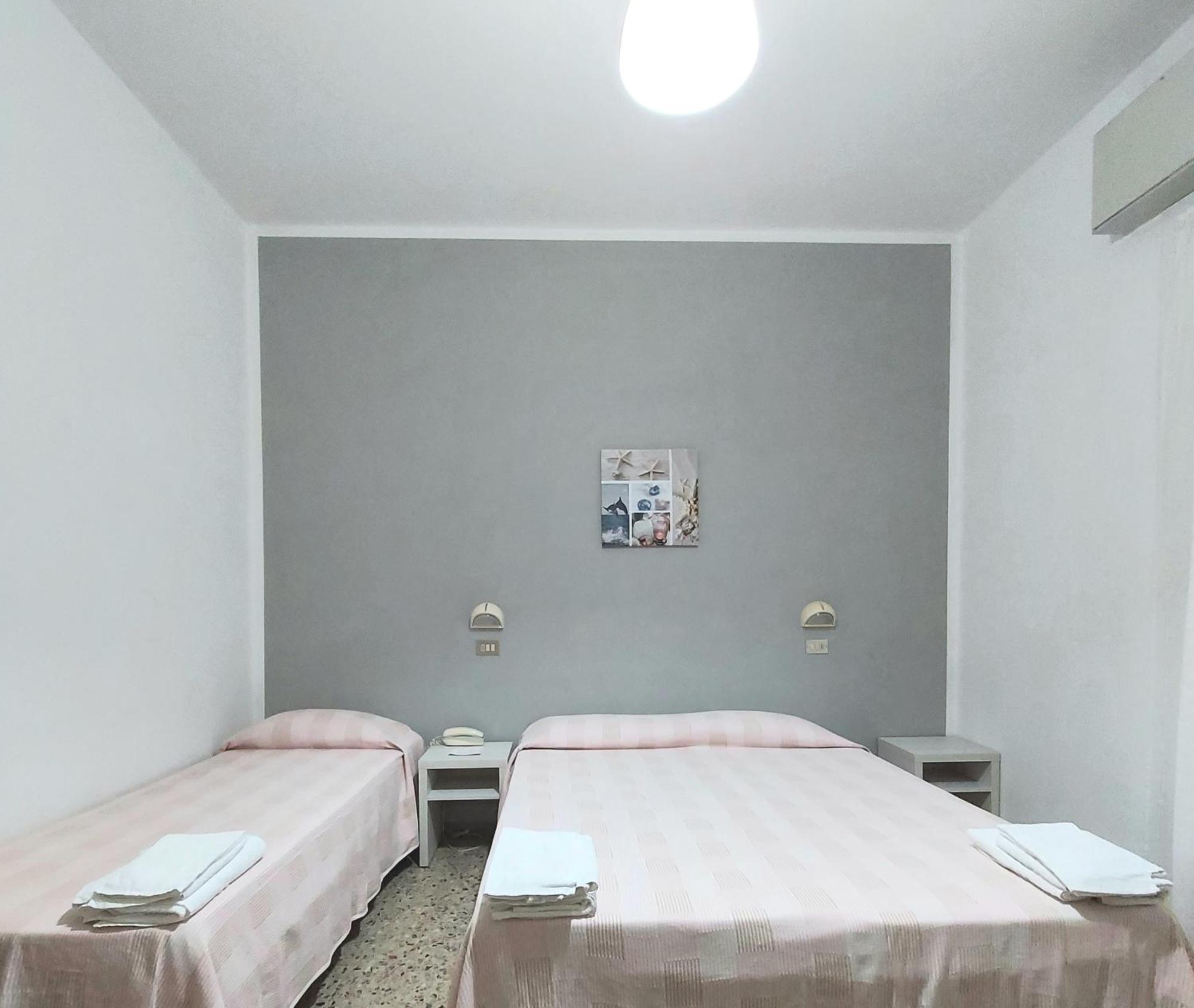 צ'סנטיקו Hotel Villa Alberta B&B חדר תמונה
