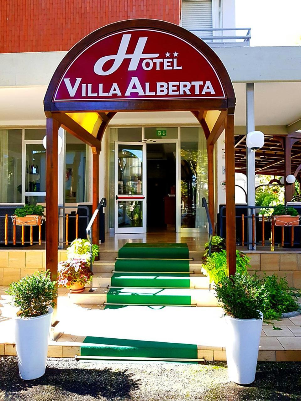 צ'סנטיקו Hotel Villa Alberta B&B מראה חיצוני תמונה
